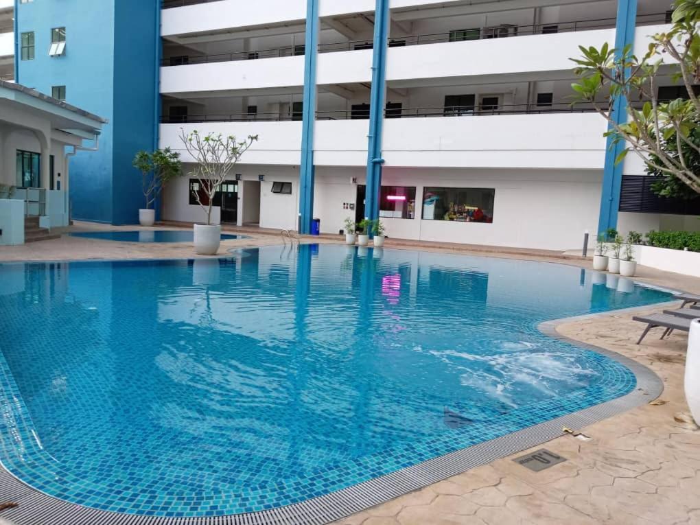 Pantai Puteri Melaka - Seaview 2 Bedroom Tanjung Kling Eksteriør billede
